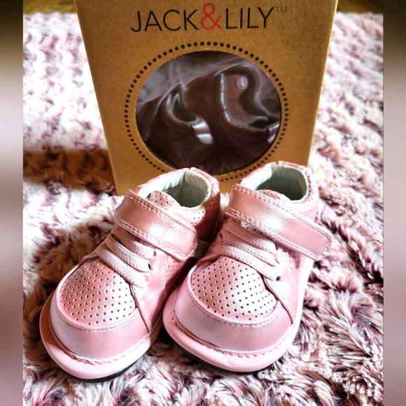 Jack & Lilly Baby Shoes - Picture 1 of 2